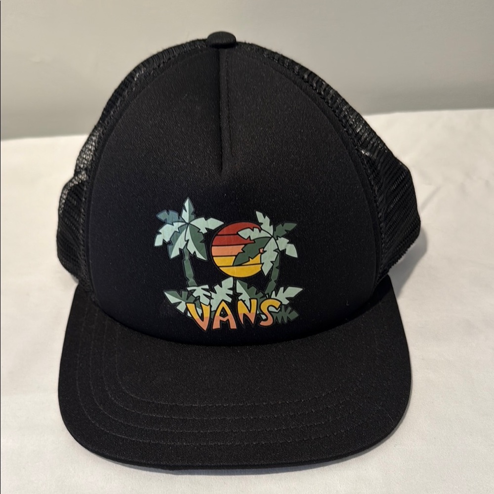 Vans Unisex Black Trucker Snap Back Hat with Tropical Design